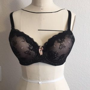 Black Lace Push Up